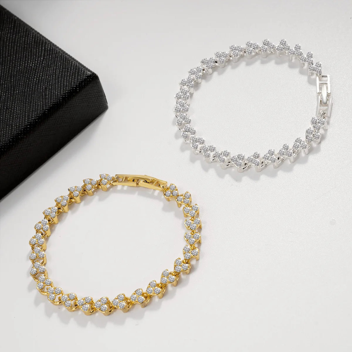 Luxus Römisch Kristall Geometrisch Kette Armbänder Für Frauen Trendy 2024 Goth Voller Strass Charm Bangles Hochzeit Schmuck Accessoires
