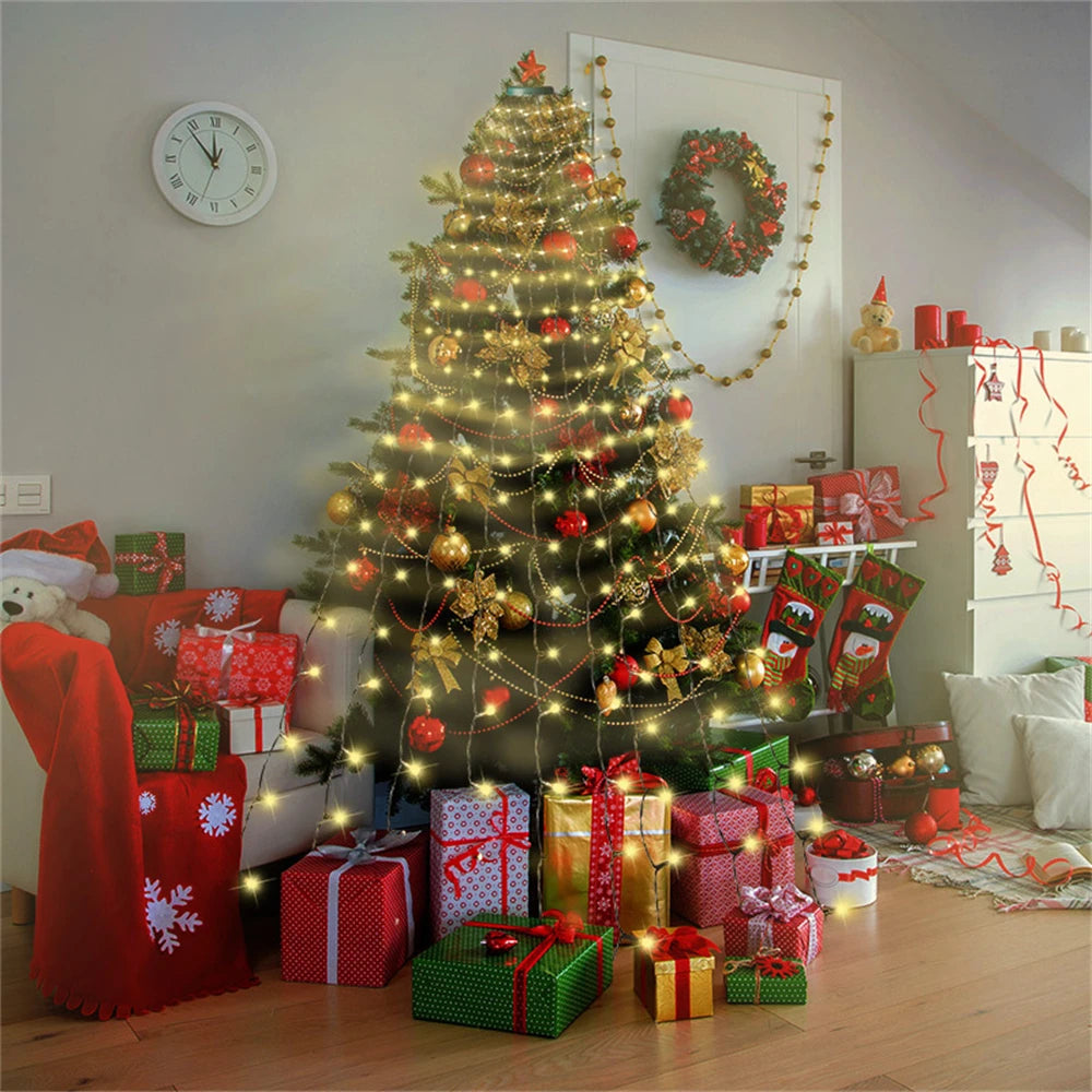 Lampki choinkowe LED z możliwością ładowania przez USB - długość 1,5 m/2 m Strumień świetlny 249–2000 lm