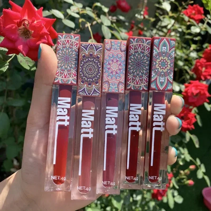 Waterproof Matte Nude Lip Gloss Brown Nude Pigment Dark Red Long Lasting Velvet Liquid Lipstick Women Makeup Lip Glaze 1pcs