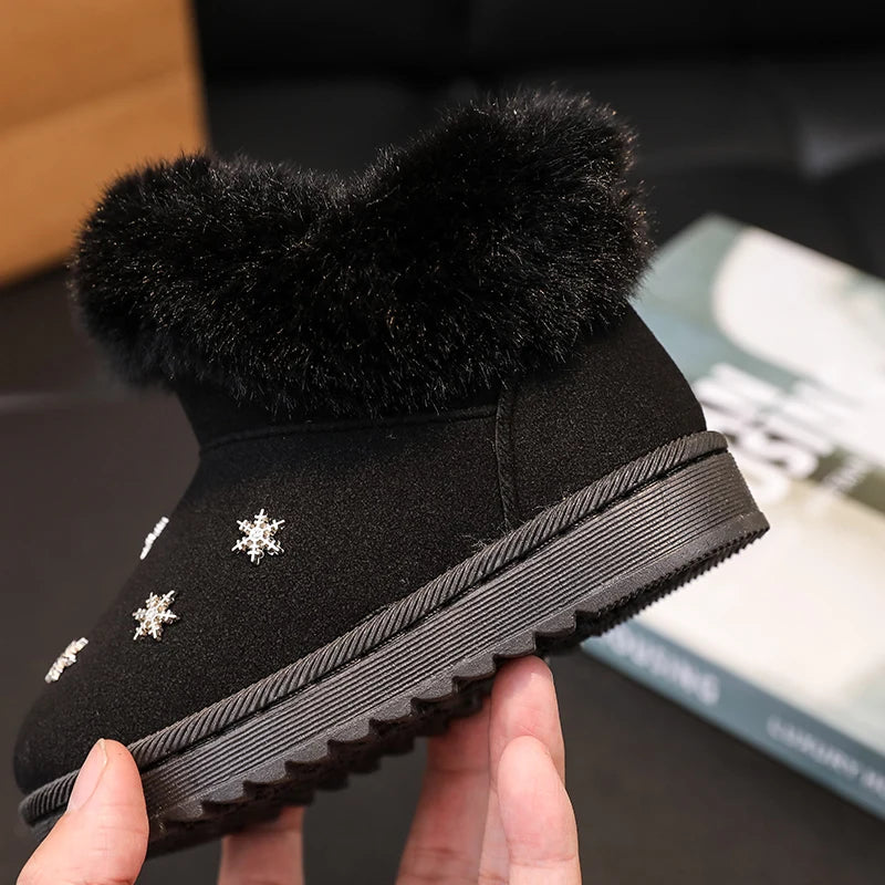 Kinder Winter Schneestiefel für Mädchen Neue klassische Kindermode Baumwollstiefel Outdoor Bequeme Kleinkinder Pelzige Plüsch Stiefeletten