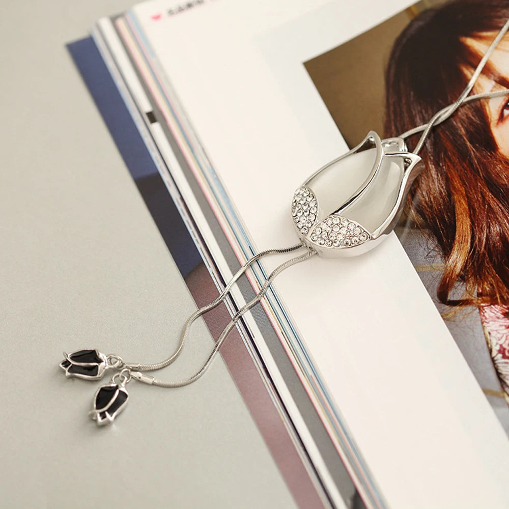 FSUNION 2025 Nou Elegant Simulat Perlă Choker pentru Femei Culoare Argintie Lanț Coliere Lungi Pandantiv Moda Bijuterii Accesorii