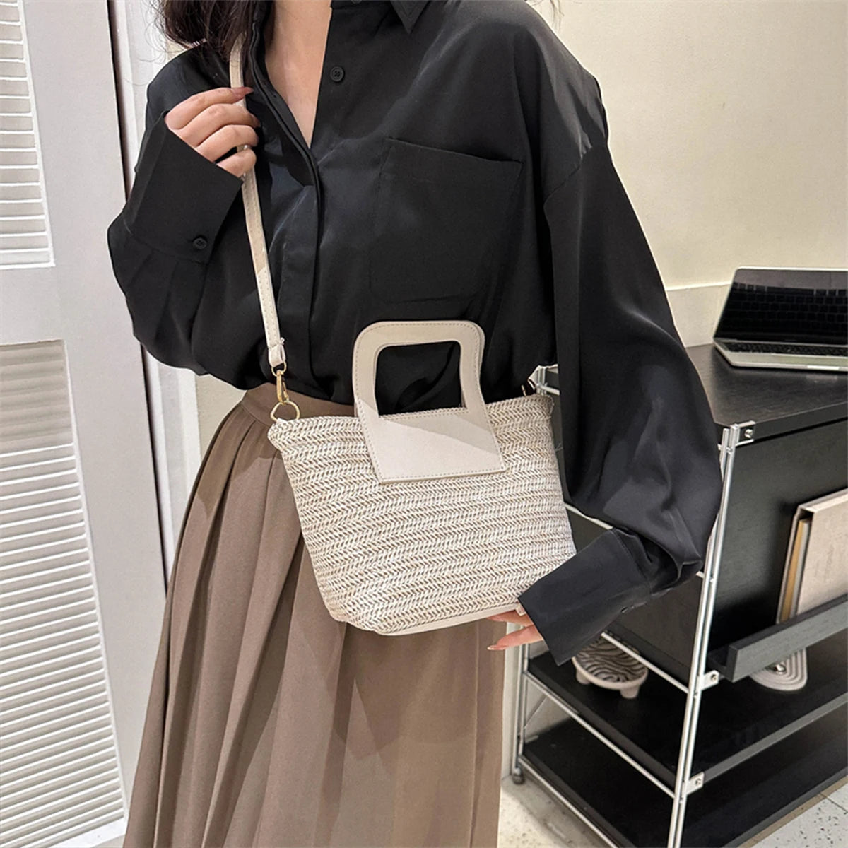 Women Woven Straw Beach Bag Lightweight Summer Tote with PU Leather Handles Detachable Strap for Vacation Poolside Shoulder Bag