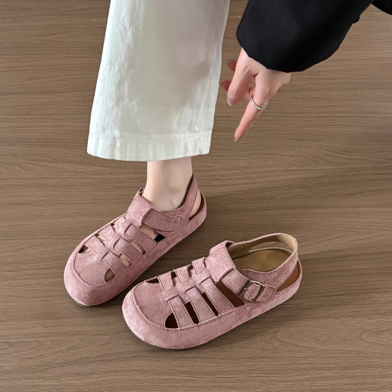 Flats Women's Sandals Fashion Hollow Designer Shoes Casual Slingback Slippers 2025 Summer Flip Flops Trend Sandalias De Mujer