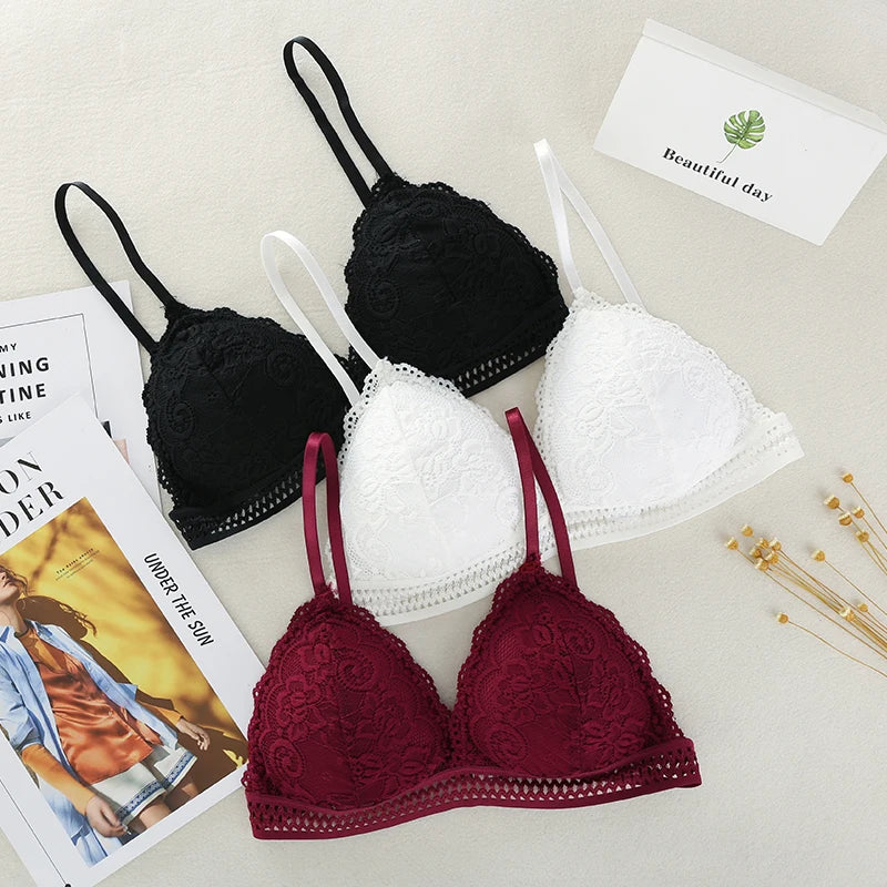 Damen Bralette 2025 - Blumen-Spitzen BH mit tiefem V-Ausschnitt & Push-Up Effekt