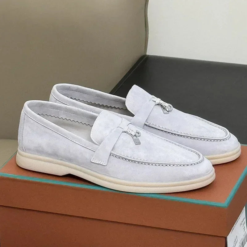 Classic british style loafers – flat fringe shoes with metal buckle