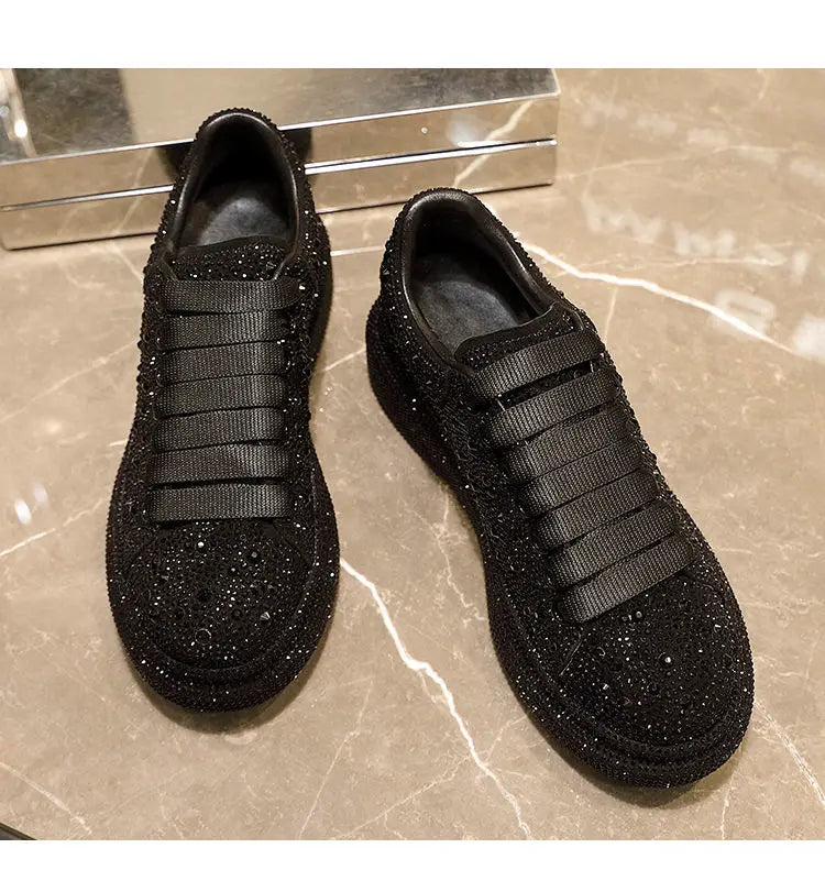New Brand Women Fashion Casual Glitter Sparkling Sneakers Women Encrusted Lace Up Shoes White Sole Fashion Street Sneakers Shiny