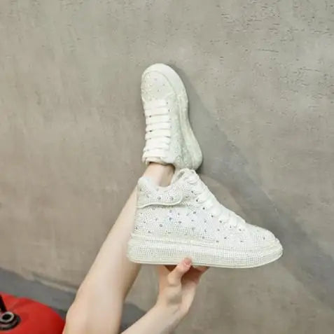 Fashion Sneakers Women Trend 2022 New Spring Autumn Platform Lace Up Rhinestone Women Casual Shoes Fashion Shiny Ladies Shoes