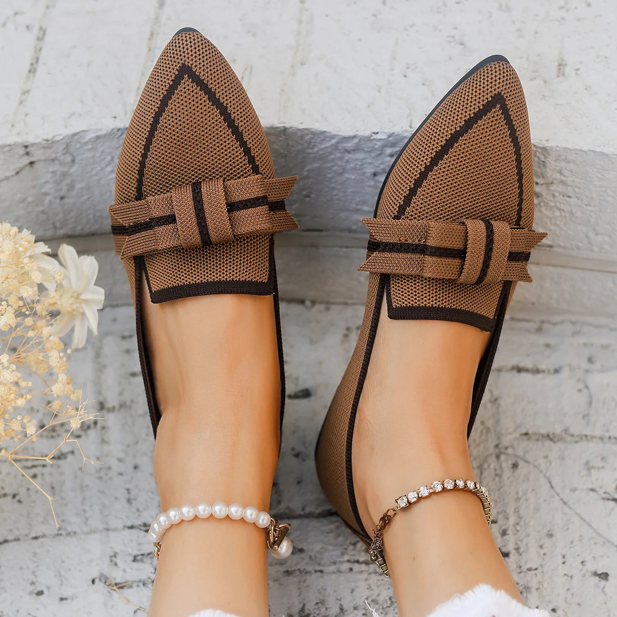 Women Flats 2024 New Knitted Slip Breathable Comfortable Solid Color Shoes Casual Pointed Toe Walking Loafers Sneakers Women