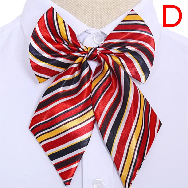 Damen-Fliege 2025: Gestreifte Business-Kollektion - Professional Women Collection