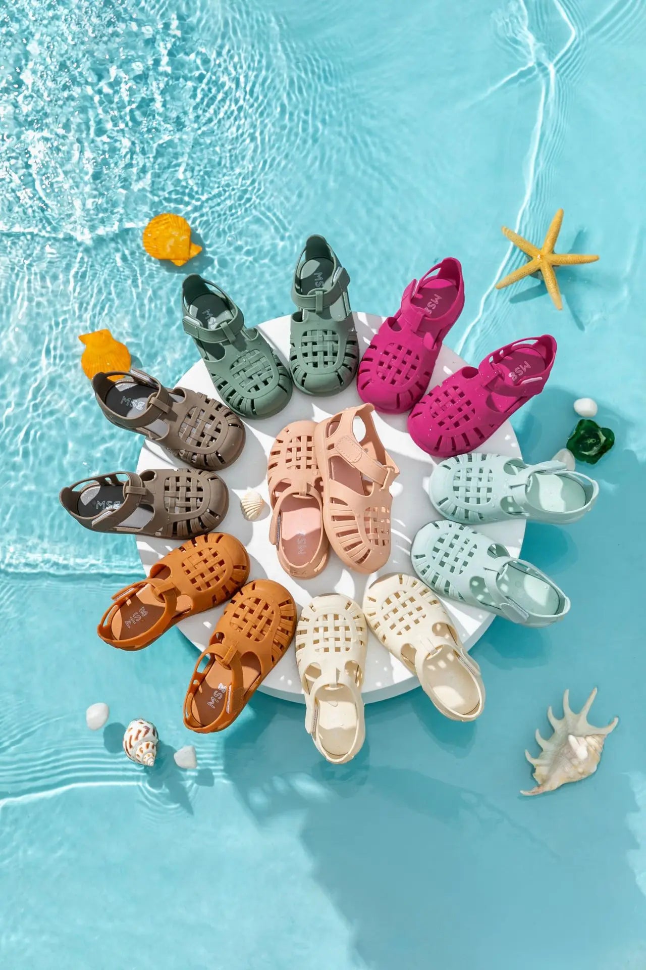 Hochwertige Kinder Strand Schuhe Meer Sommer 2025 - Mädchen Sandalen Baby Weich Rutschfest - Prinzessin Jelly Schuhe Jungen Römische Flip-Flops