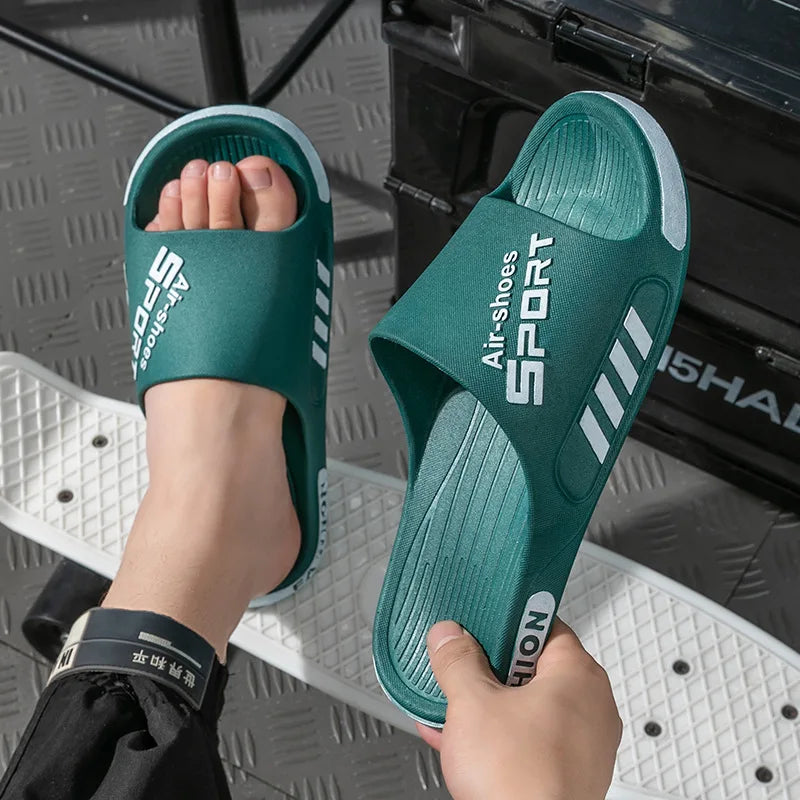 Mode Herren Hausschuhe PVC Weich Sohle Rutschfest Slides Casual Outdoor Strand Flip Flops Heim Badezimmer Paare Hausschuhe Neue Sandale