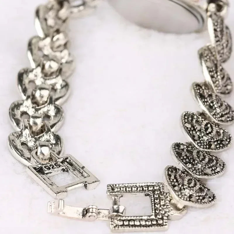 Luxus-Uhr 2025: Vintage-Bracelet Rhinestone-Ladies - Elegant Quartz Collection