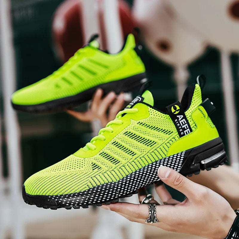 Herren-Laufschuhe 2024: MAEDEF Neue 2024 Männer Laufen Schuhe Atmungsaktiv Outdoor Sport Schuhe Leichtgewicht Sneaker für Männer Komfortabel Athletisch Training Fußbekleidung Kollektion