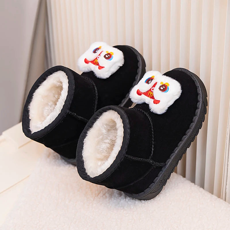 Kinder Winter Stiefel für Jungen Outdoor Neue Mädchen Schnee Stiefel Niedlichen Cartoon Mode Kausalen Kinder Outdoor Plüsch Stiefel Warme Vielseitig