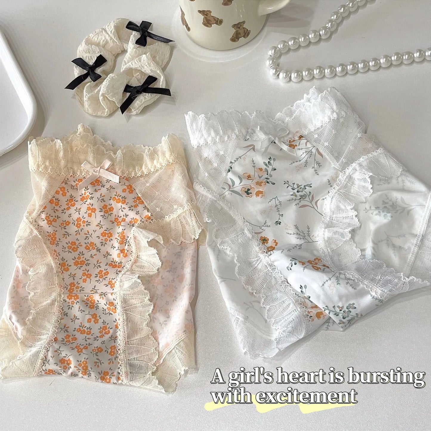 Floral Lace Women's Panties Middle Waist Plus Size Fashion Ice Silk Briefs Quick-drying Cotton Crotch Underpants Female Lingerie