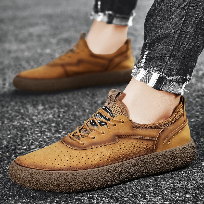 Sneakers for Men Comfortable Classic Outdoor Casual Skate Shoes Male Fashion Non-Slip Genuine Leather Skateboard Shoes Flats