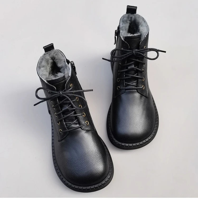 Ghete la gleznă Careaymade, piele naturală, variantă lată - mărime mare, înălțime toc 3-5 cm, căptușeală din lână