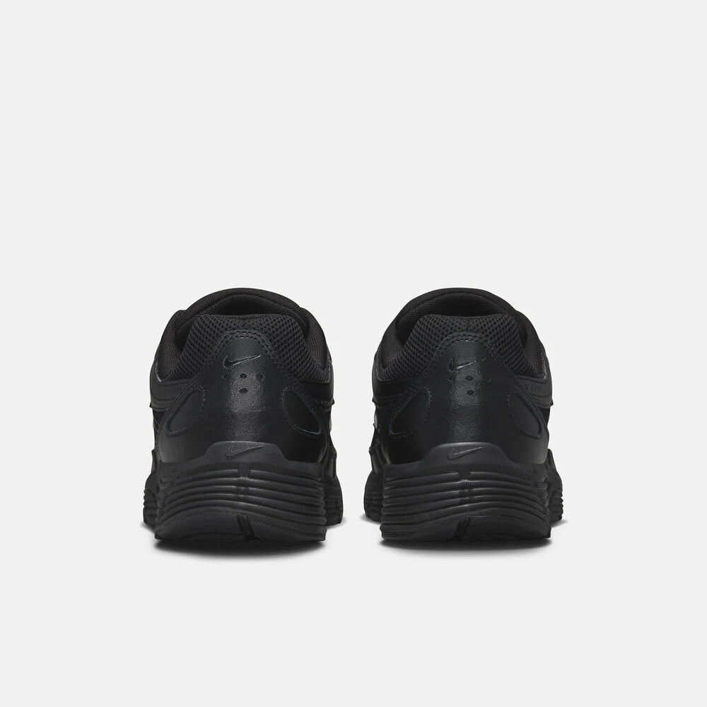 Pantofi sport Nike P-6000 - Mărimea EU 42, partea superioară sintetică