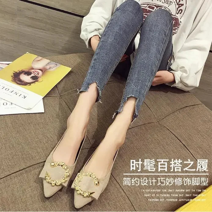 elegant and Elegant Black Pointed Low Heel Shoes for Women 2024 New Autumn Fashion Shallow Slip-on Comfortable Casual Flat Shoes