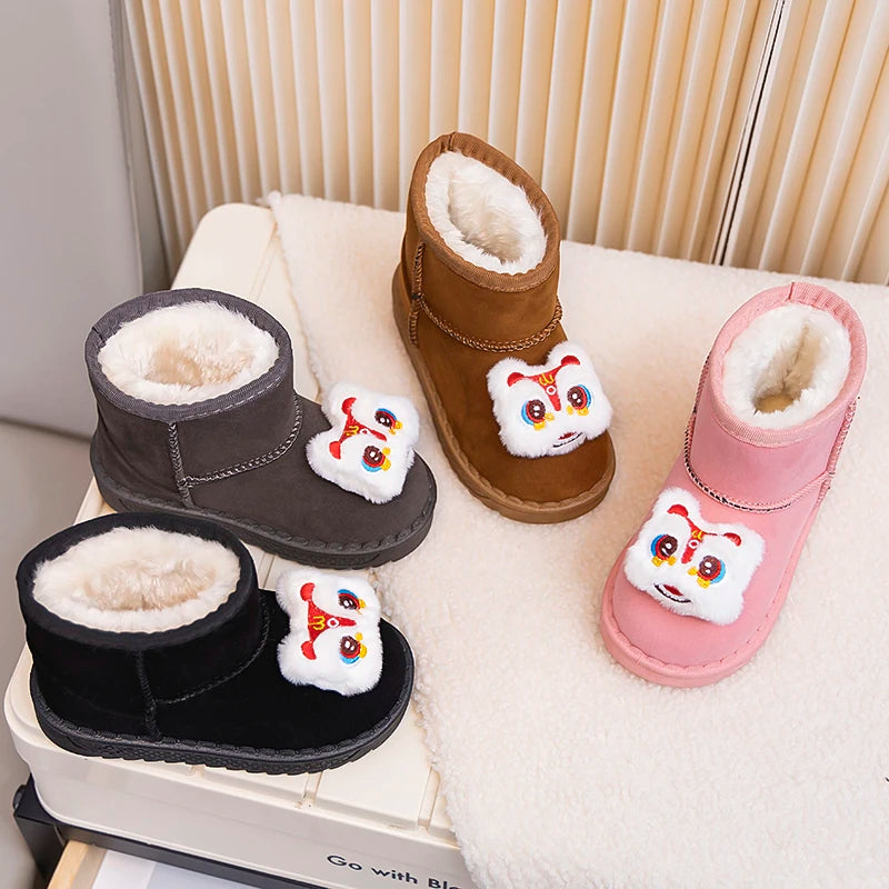 Kinder Winter Stiefel für Jungen Outdoor Neue Mädchen Schnee Stiefel Niedlichen Cartoon Mode Kausalen Kinder Outdoor Plüsch Stiefel Warme Vielseitig