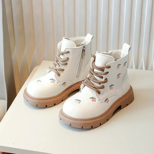 Luna Cherry Kurzstiefel Stickerei - Größe 24-37 Softsohle