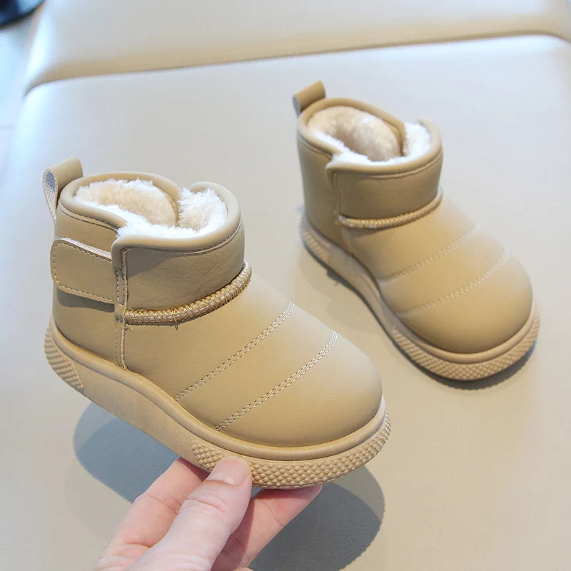 Kinder Schneestiefel Prägnanter Stil Plüsch Chunky Winter Kinder Kurzstiefel Einfarbig Slip-on Unisex Klassische Jungen Mädchen Schuhe