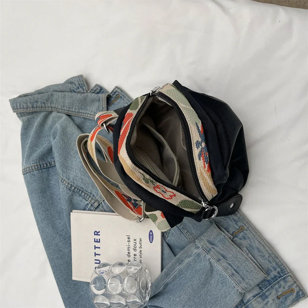 Fashion Crossbody Bags For Women Oxford Cloth Pillow Shell Shoulder Bag Large Capacity Travelling Casual Street Small Fabric Bag