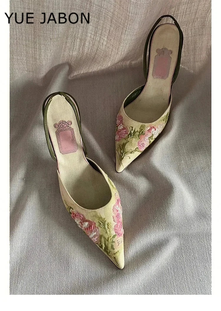 Luna Milano Spitzbestickt Pumps - Hoher Absatz 7cm Stiletto