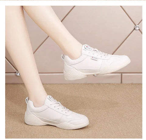 Women Shoes 2024 New Casual Lightweight Sports Shoes WomenBreathable Little White Platform Shoes White Sneakers Women