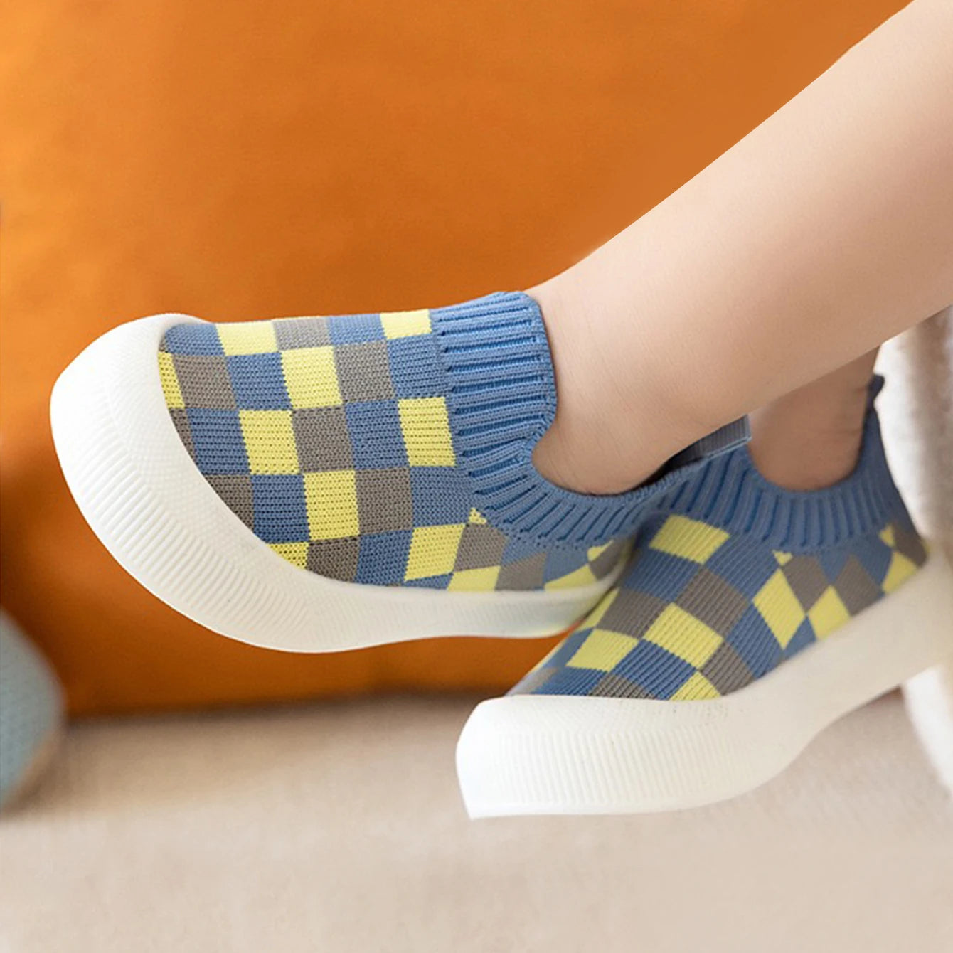 LittleSteps SlipOn Rutschfest - Gr 18-24 EU Leicht Baby