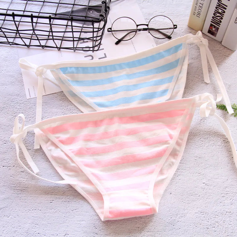 Japanische Lingerie 2025 - Lolita Kawaii Blau Pink Weiß Gestreift Mini-Bikini Cosplay BH Set