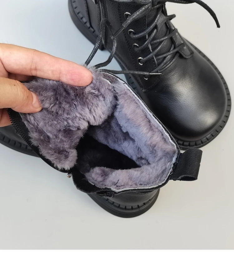 Ghete la gleznă Careaymade, piele naturală, variantă lată - mărime mare, înălțime toc 3-5 cm, căptușeală din lână