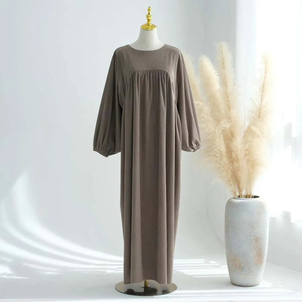 CN Zhejiang Corduroy Balloon Sleeve Abaya - Größe M Winter