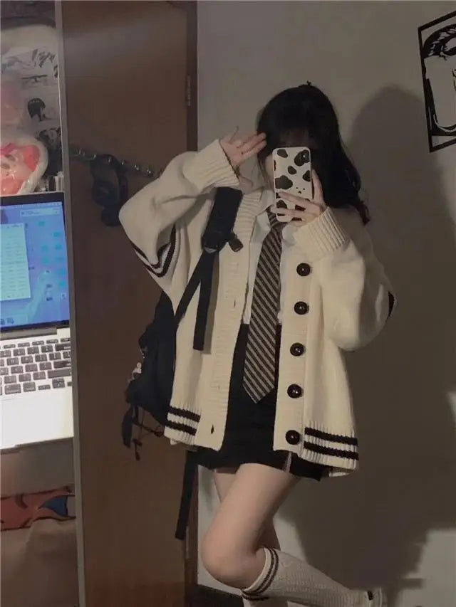 Altayskiy Cardigan Beig Patchwork Korea Stil Lovely Cozy - Regular Länge Gewicht 120–220 g/m² Knopfverschluss