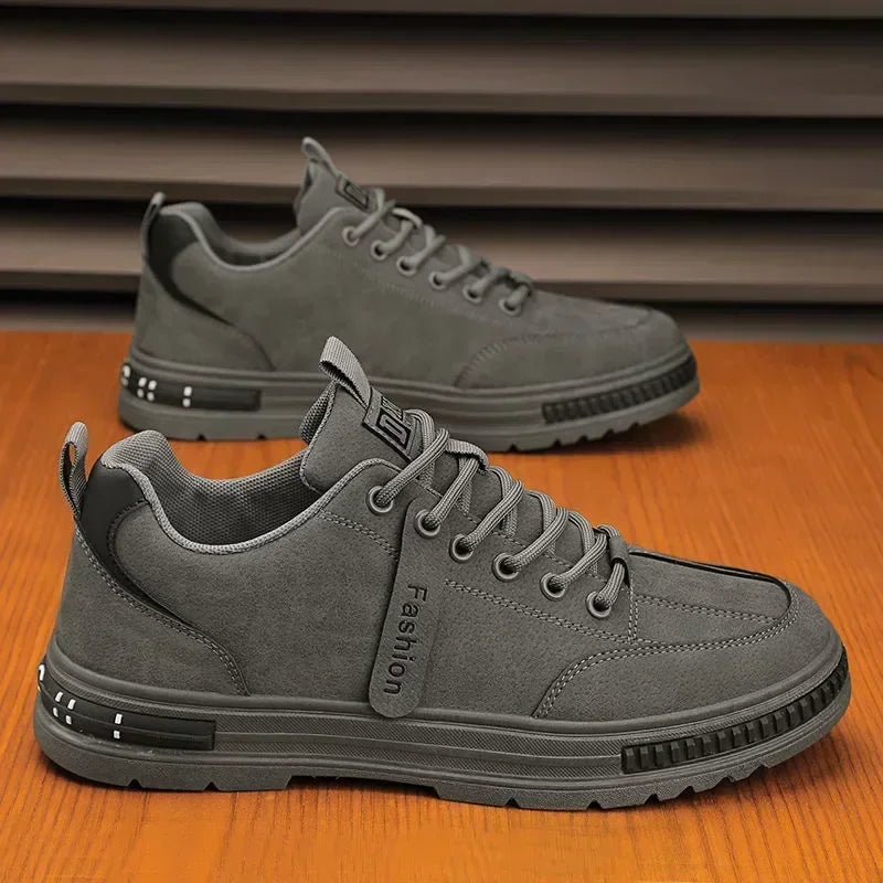 Wear resistant New BreathableWork Safety Shoes Trendy Versatile Comfortable Eva Insoles Rubber Upper shoes for men  sneakers men