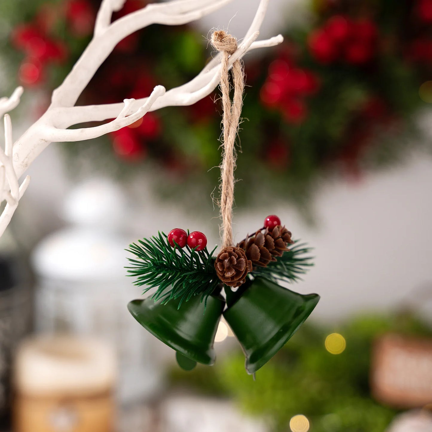 Weihnachts-Jingle-Glocken-Anhänger, doppelte Glocke mit Kiefernbaum-Ornamenten zum Aufhängen an der Tür, Weihnachtsbaum, Weihnachtsfeier-Geschenkdekorationen