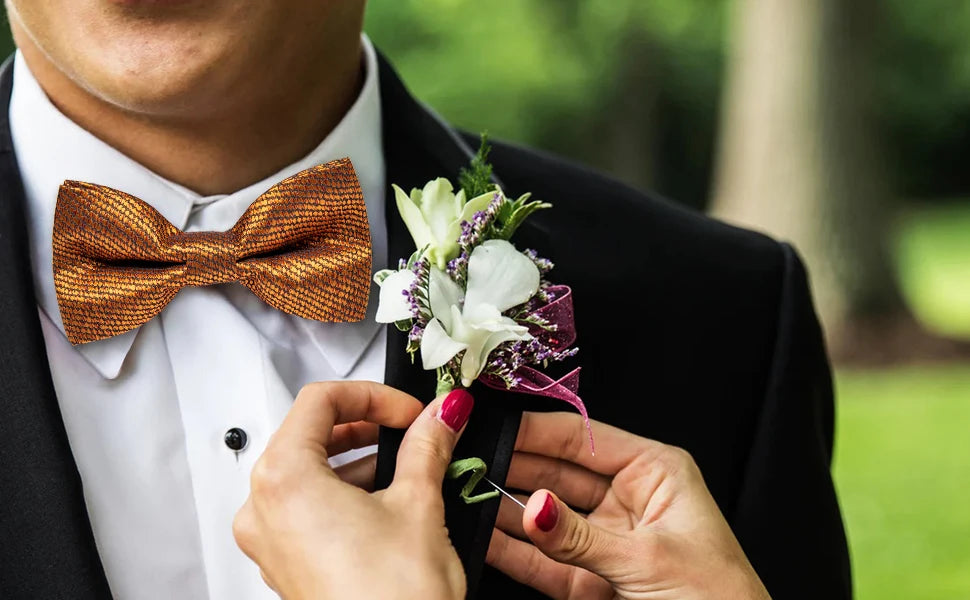Designer Men's Silk Bowties Pocket Square Cufflink Set for Man Wedding Pre-tied Bow Ties Fashion Butterfly Knot Business Bowties
