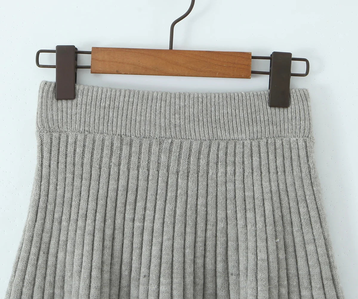 ZJOAN SHOWCN O-Neck Cardigan Set - Knopfverschluss Kurzrock Elastischer Bund Grau Khaki Größe Regular Extra-Heavy