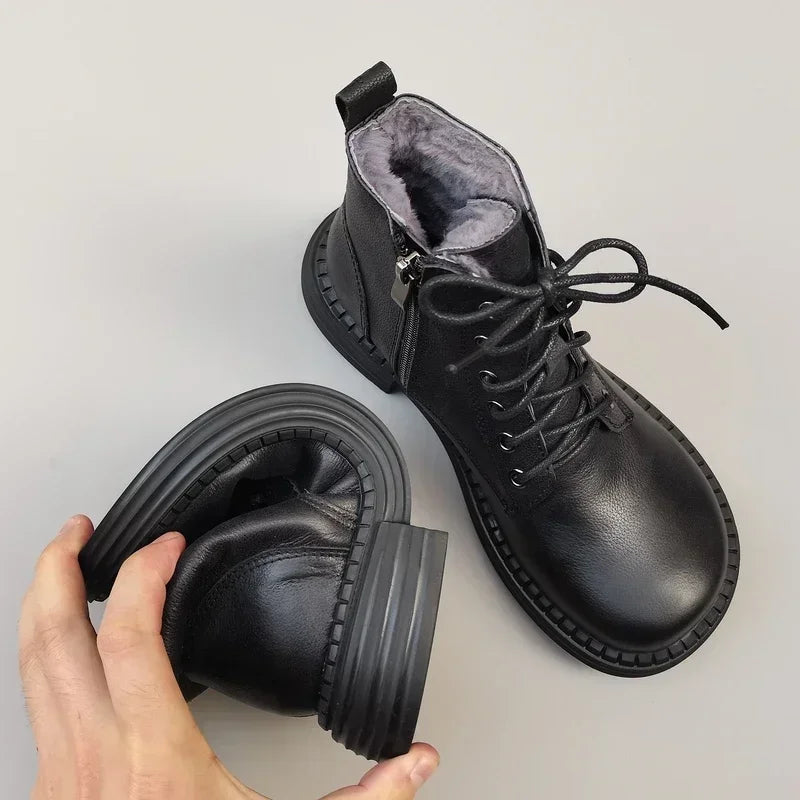 Ghete la gleznă Careaymade, piele naturală, variantă lată - mărime mare, înălțime toc 3-5 cm, căptușeală din lână