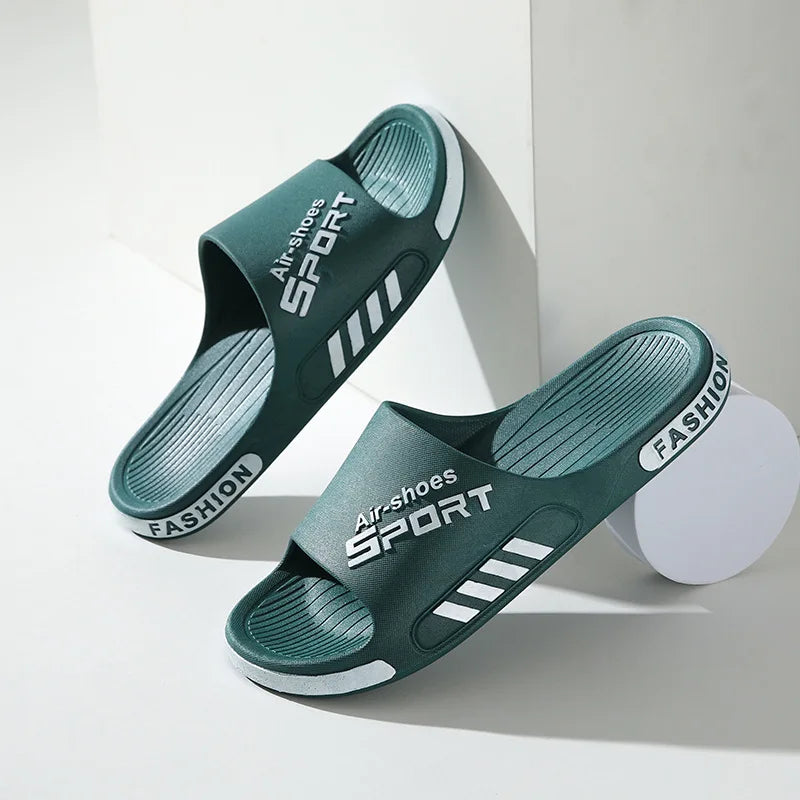 Mode Herren Hausschuhe PVC Weich Sohle Rutschfest Slides Casual Outdoor Strand Flip Flops Heim Badezimmer Paare Hausschuhe Neue Sandale