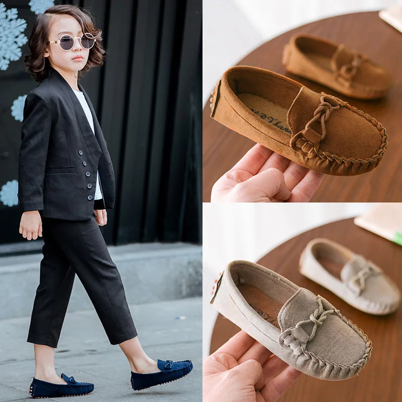 Kinder Loafers Schuhe 2025 - Jungen Flach Sneakers Baby Kids Casual Schuhe - Kleinkind Mädchen Atmungsaktiv Slip-on Schuhe Weich Boden Einfarbig