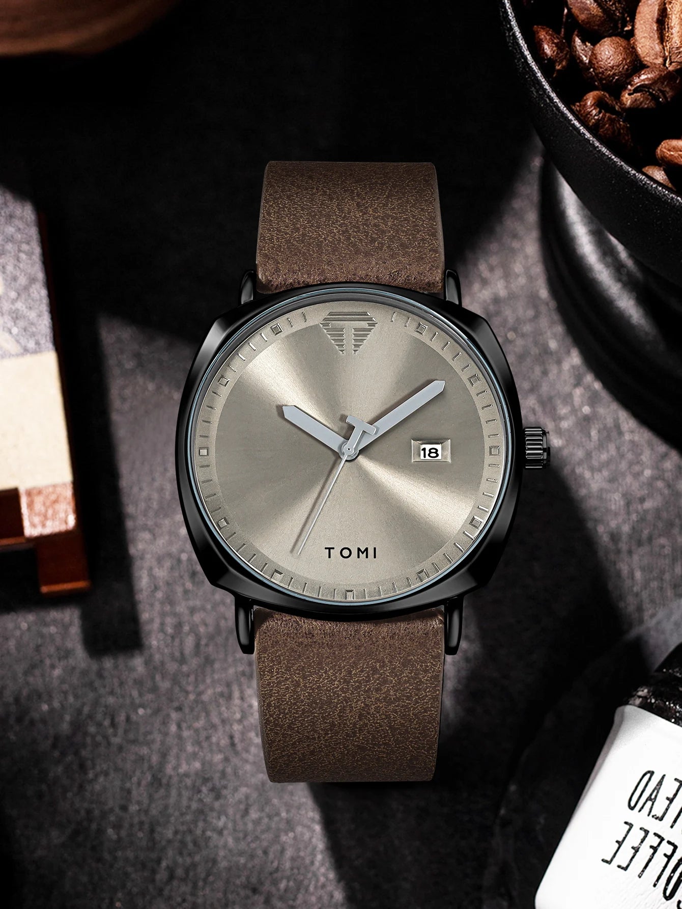 TOMI Men's Watch Minimalist Fashion Sports Watch Calendar Leather Casual Quartz Watch