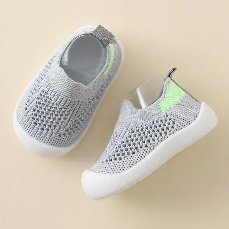 Bambino Mini Weiche Sohle - Rutschfest Größe 18-24