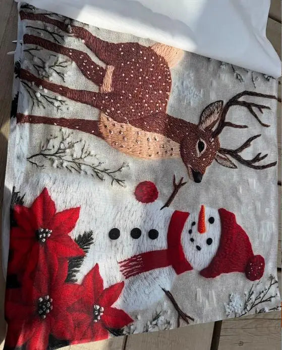 New Christmas Pillow Cases Christmas Decoration Cartoon Print Embroidered Pillow Pad Holiday Decoration Pillow Cover