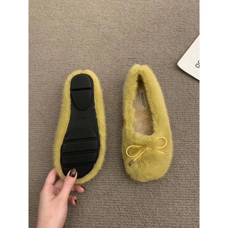 New Women's Shoes Woman Flats Low Heels Casual Female Sneakers Slip-on Loafers Fur Round Toe Shallow Mouth Boat Slip on Winter
