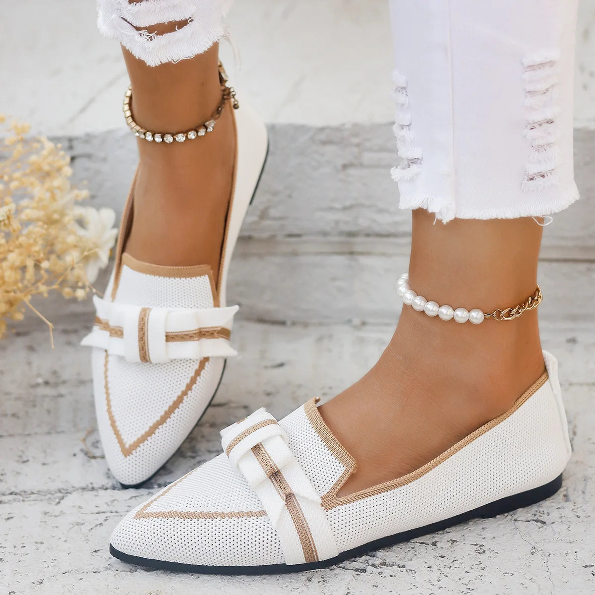 Women Flats 2024 New Knitted Slip Breathable Comfortable Solid Color Shoes Casual Pointed Toe Walking Loafers Sneakers Women