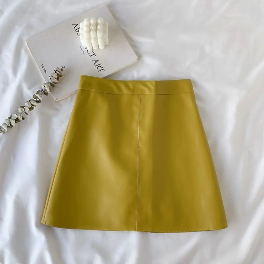 CN Minirock Hohe Taille Reißverschluss - Größe M PU Weinrot