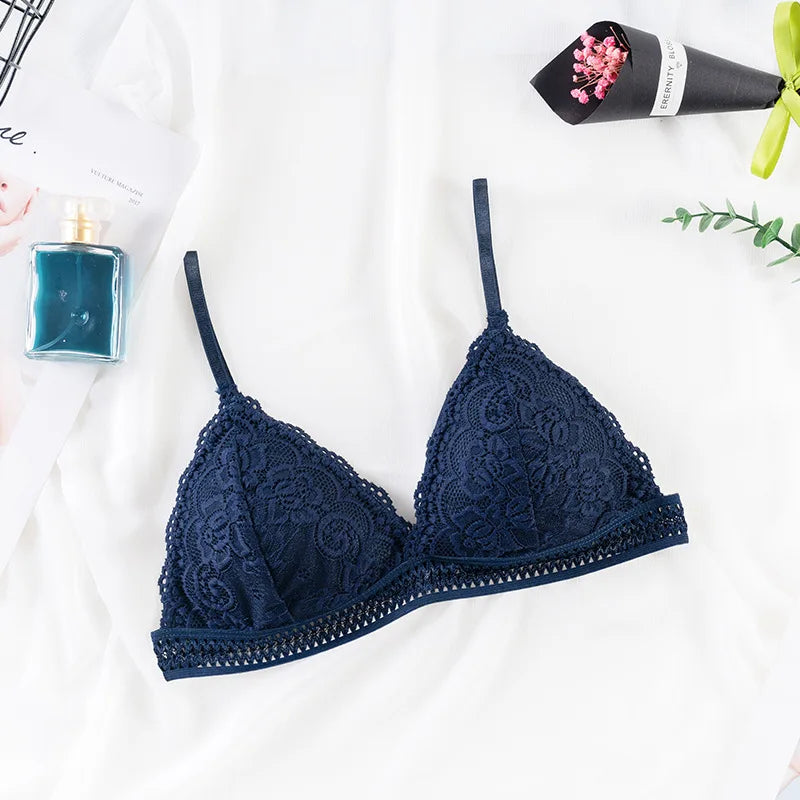 Damen Bralette 2025 - Blumen-Spitzen BH mit tiefem V-Ausschnitt & Push-Up Effekt