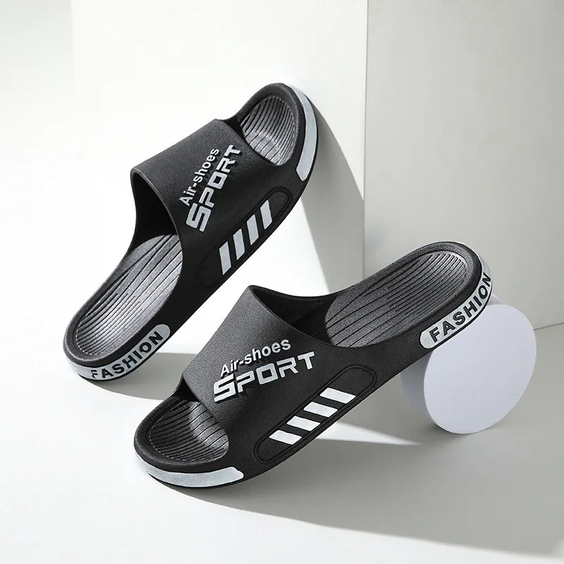 Mode Herren Hausschuhe PVC Weich Sohle Rutschfest Slides Casual Outdoor Strand Flip Flops Heim Badezimmer Paare Hausschuhe Neue Sandale
