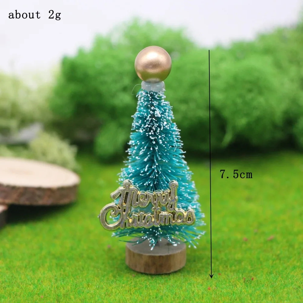 12Pcs Miniatur Weihnachtsbaum Resin Dekor - Größe Klein Stück 12